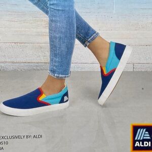 NWT Aldi Gear Unisex Blue Canvas Slip‑Ons Size 10 – Limited Edition 2023